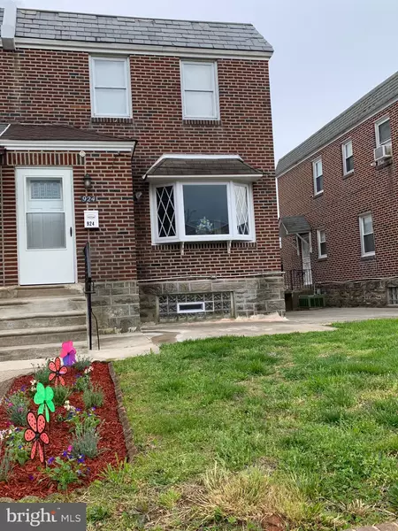 924 DISSTON ST, Philadelphia, PA 19111