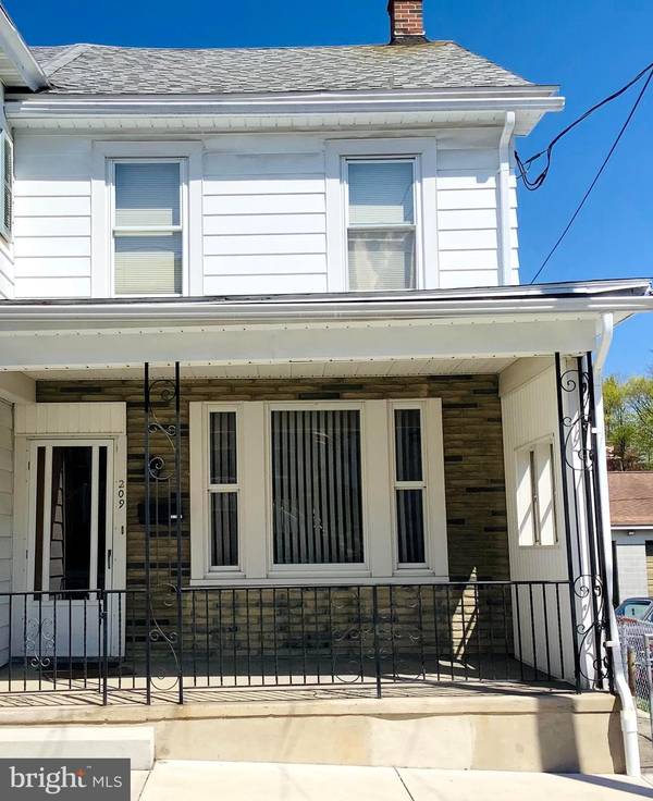 209 PENN ST, Tamaqua, PA 18252