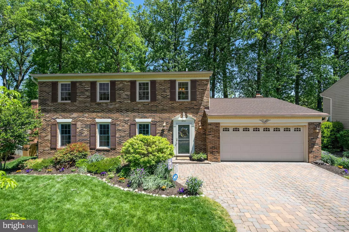 Annandale, VA 22003,3711 KRYSIA CT