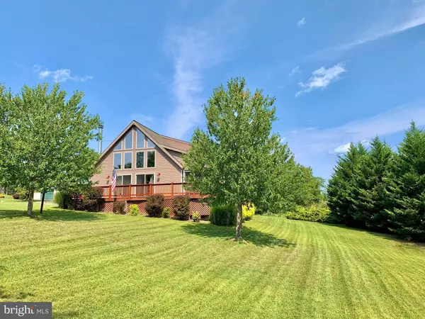 44 NOKOMIS TRAIL, Hedgesville, WV 25427