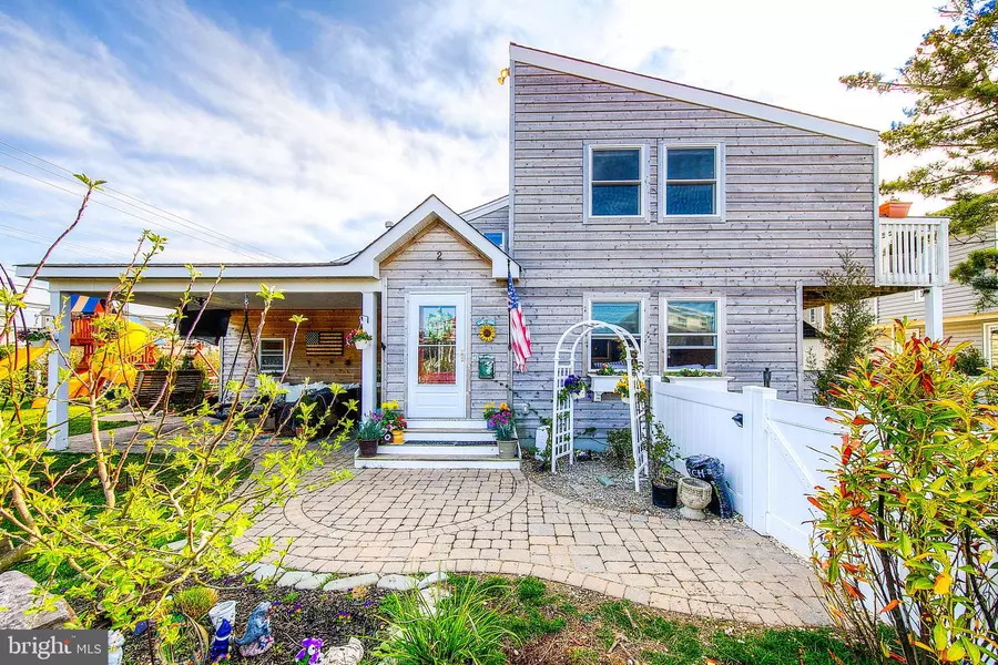 2 BUCKINGHAM AVE, Harvey Cedars, NJ 08008