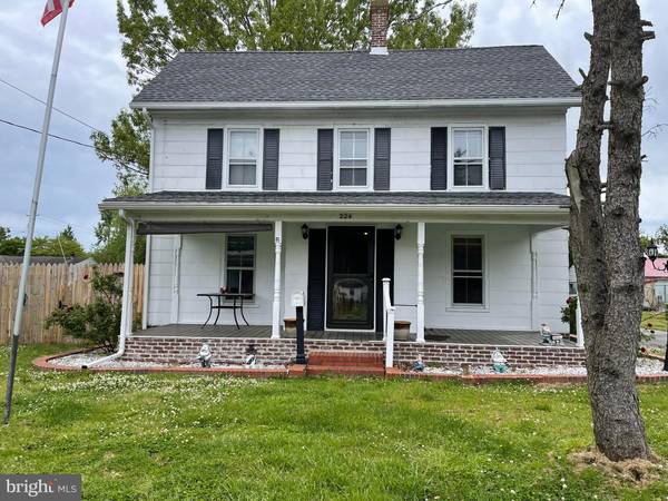 224 S WASHINGTON ST, Snow Hill, MD 21863