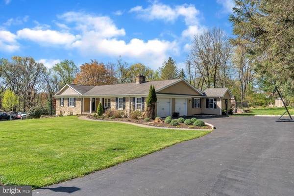 2994 GRADYVILLE RD, Broomall, PA 19008