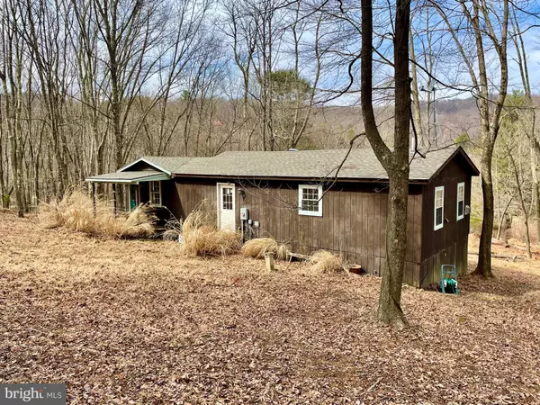 Lost River, WV 26810,249 MEADOW VIEW DR