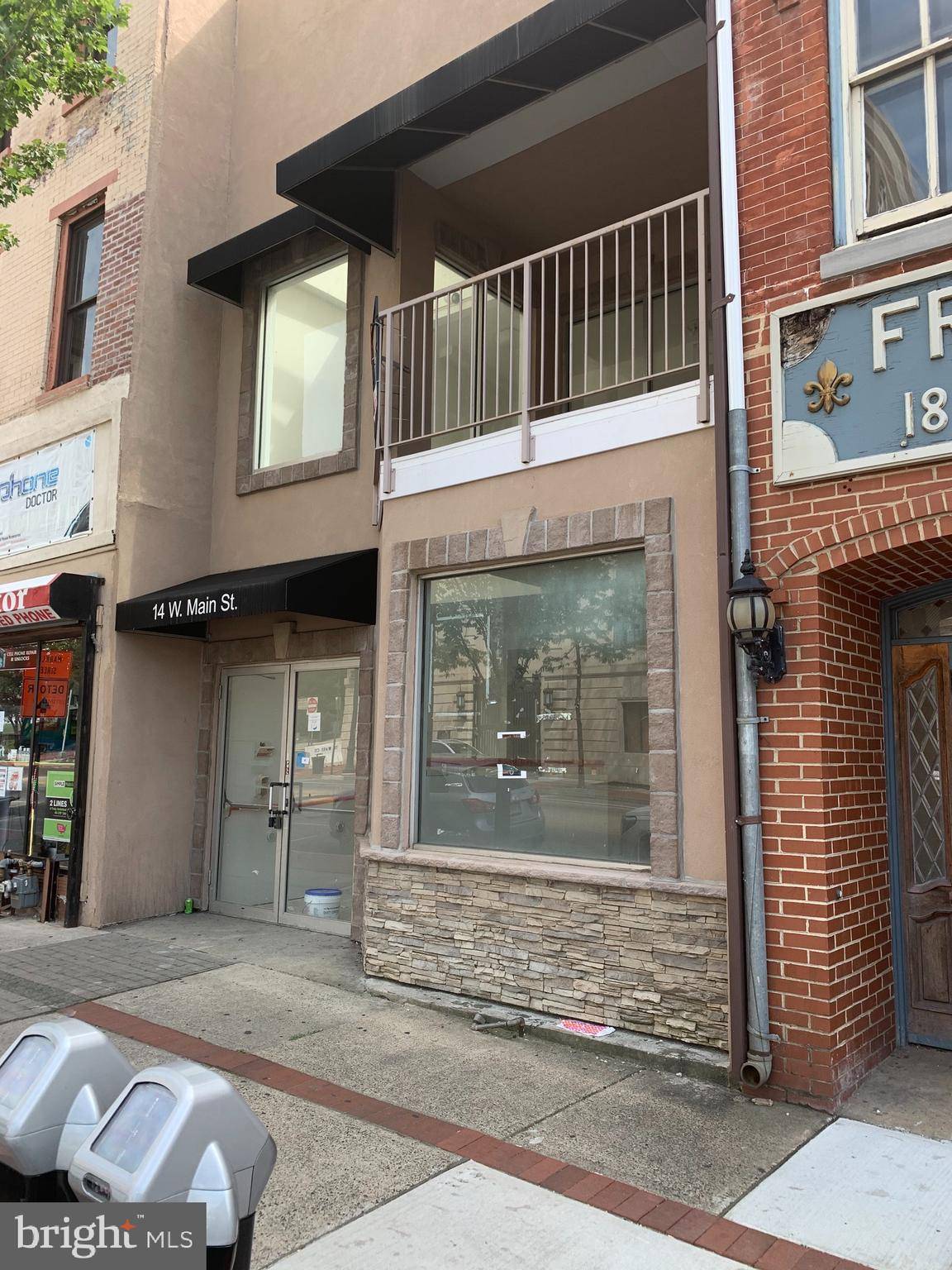 Norristown, PA 19401,14 W MAIN ST