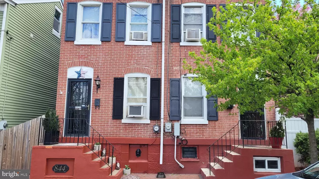 846 LAMBERTON ST, Trenton, NJ 08611