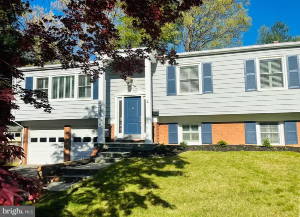 3401 ALBION CT, Fairfax, VA 22031