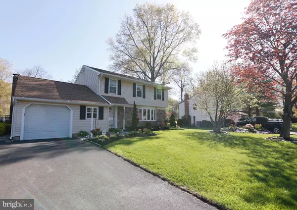 Warminster, PA 18974,663 CLAIRE RD