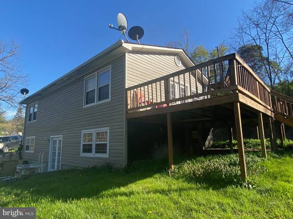 60 HOOVER DRIVE, Brandywine, WV 26802