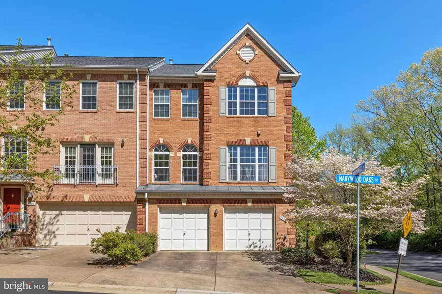 2809 MARYWOOD OAKS LN, Vienna, VA 22181