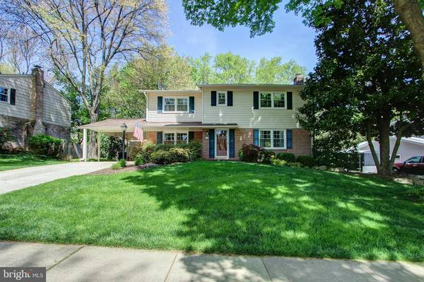 816 DIAMOND DR, Gaithersburg, MD 20878