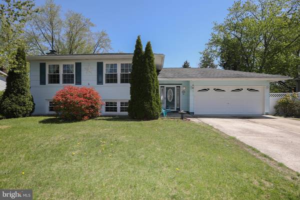 25 BRYANT RD, Turnersville, NJ 08012