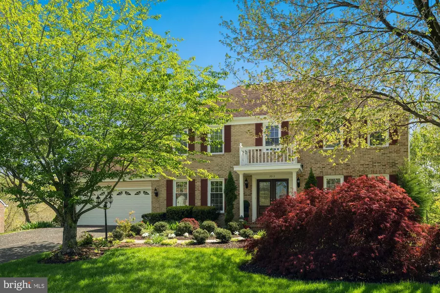 9913 ROSEWOOD HILL CIR, Vienna, VA 22182