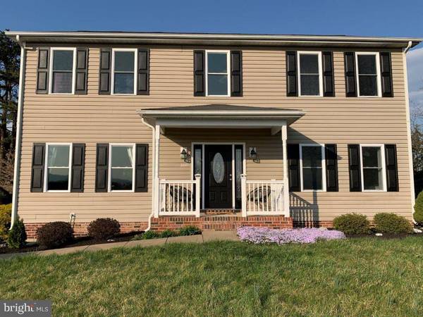 386 HILL TOP CT, Front Royal, VA 22630