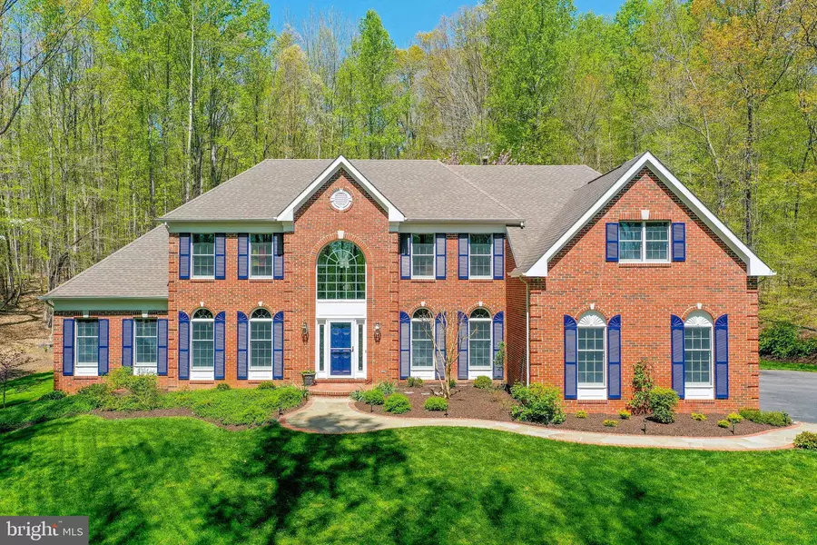 12040 ROSE HALL DR, Clifton, VA 20124