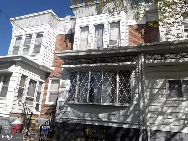 Philadelphia, PA 19135,5824 WALKER ST