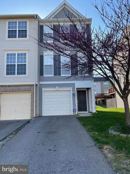 15732 JOHN DISKIN CIR #150, Woodbridge, VA 22191