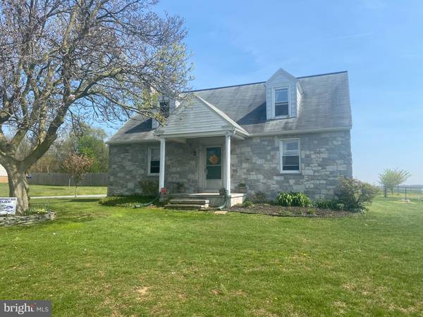 2952 COMPASS RD, Honey Brook, PA 19344