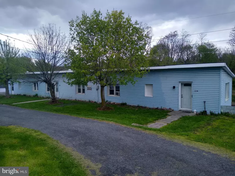 10 SPICKLER DR, Lewistown, PA 17044