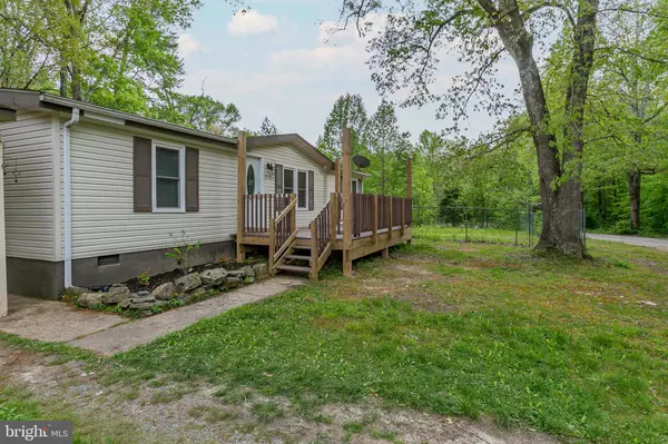 Spotsylvania, VA 22551,7301 RED FEATHER LN