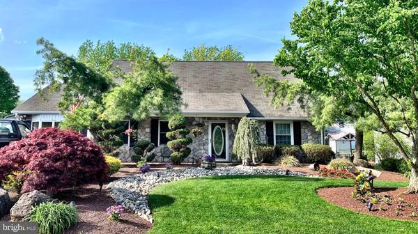 3 GRANT COURT,  Hamilton Township,  NJ 08619