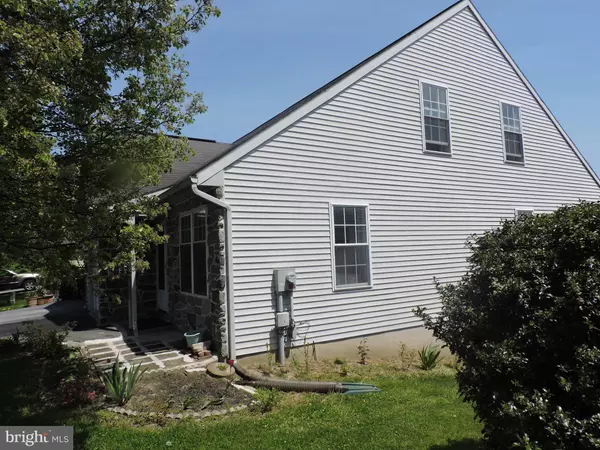 Lancaster, PA 17603,1053 STERLING PL