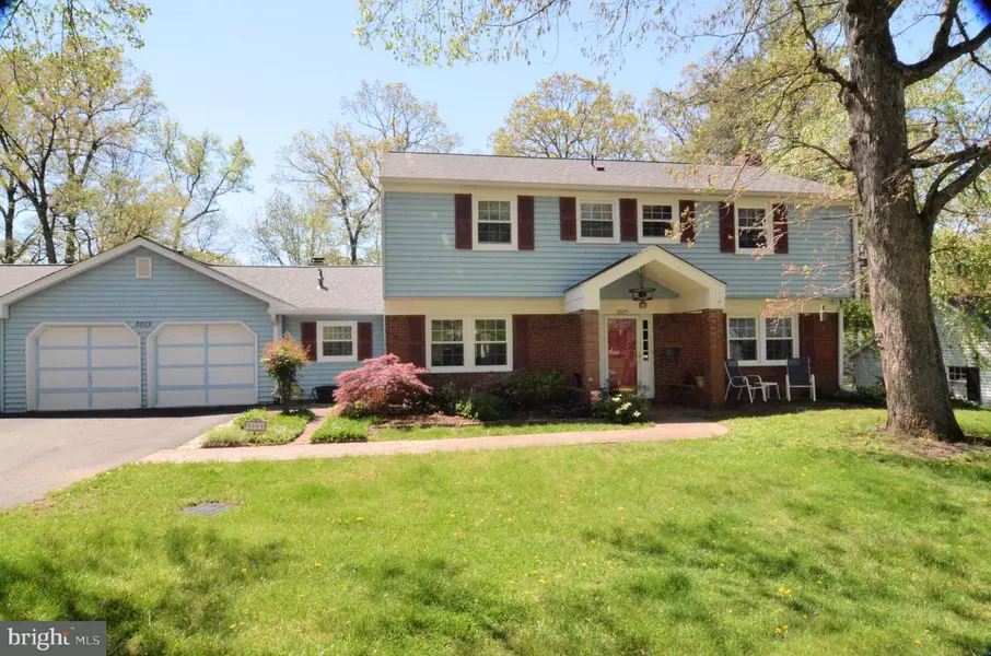 8809 CHURCHFIELD LN, Laurel, MD 20708