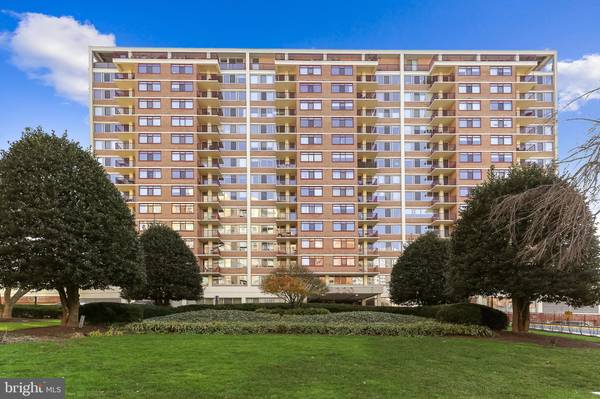 1220 BLAIR MILL RD #1001, Silver Spring, MD 20910