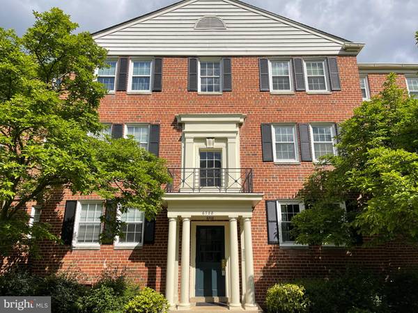 6708 W WAKEFIELD DR #A2, Alexandria, VA 22307