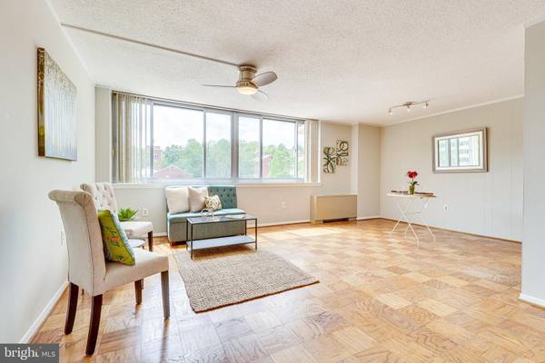 5353 COLUMBIA PIKE #103, Arlington, VA 22204