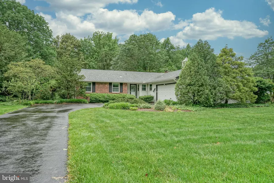 32 WAGON BRIDGE RUN, Moorestown, NJ 08057