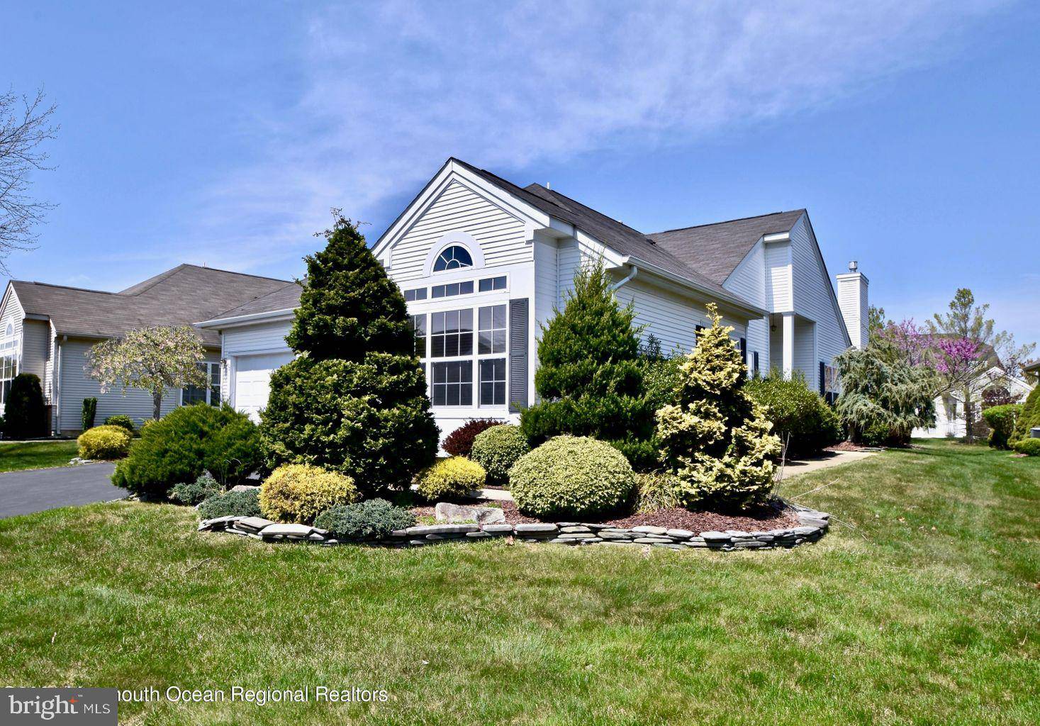 10 TUSCANY CIR, Manchester Township, NJ 08759