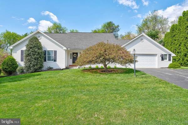 29 ORION RD, Boiling Springs, PA 17007