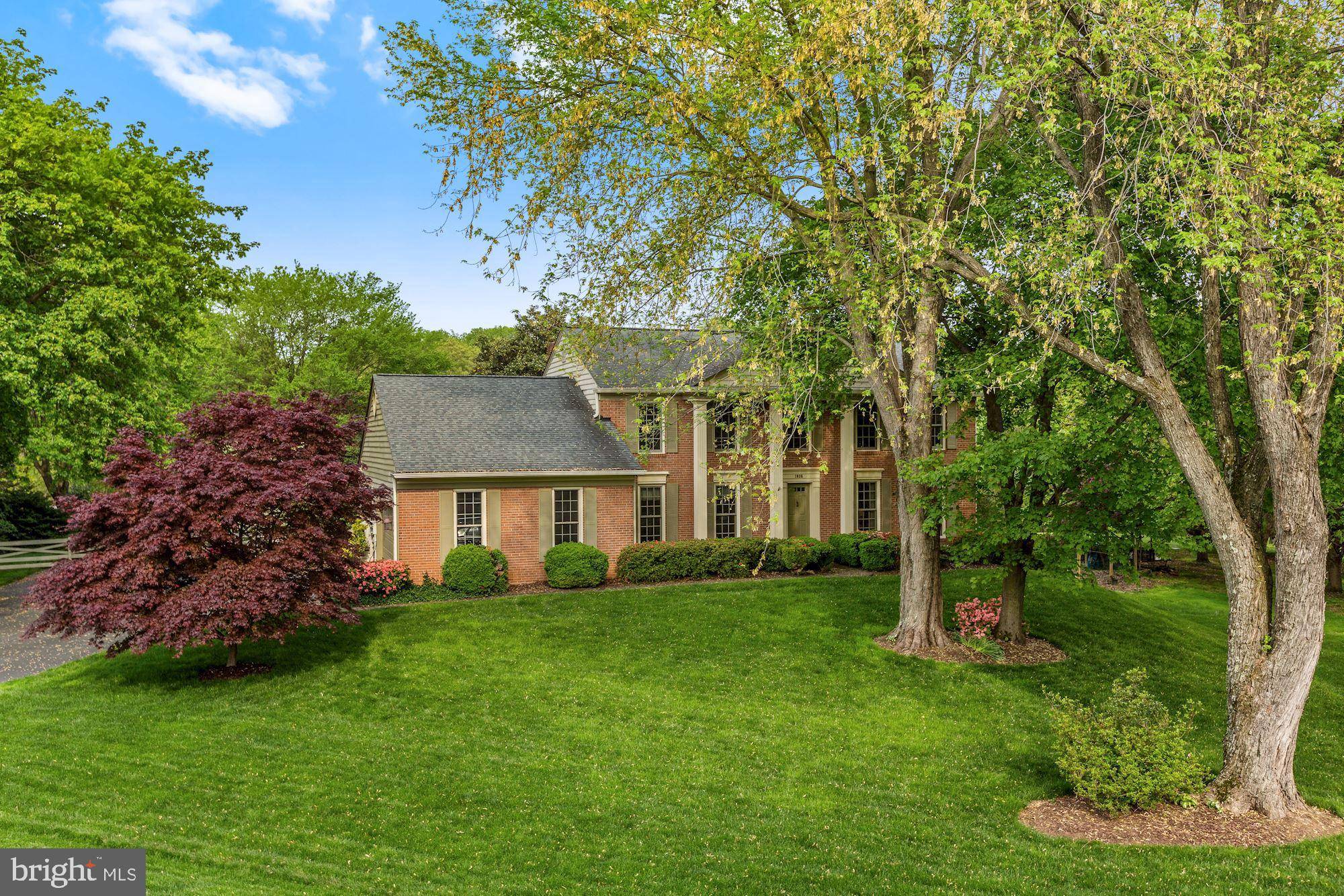 1035 RIVA RIDGE DR, Great Falls, VA 22066