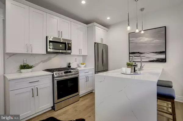 Washington, DC 20003,317 3RD ST SE #12