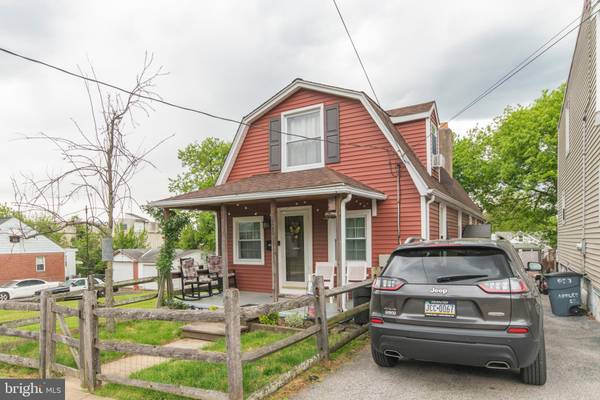 928 LANGLEY ST, Marcus Hook, PA 19061