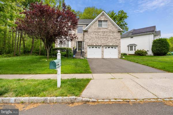 63 GREYLYNNE DR, Princeton, NJ 08540