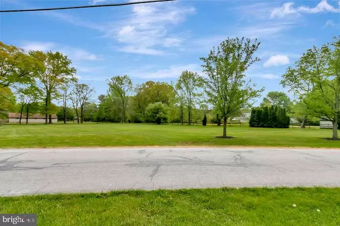 Bear, DE 19701,133 FARMHOUSE LN