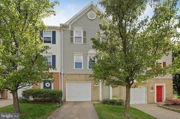 38 MORTON RDG, Warrenton, VA 20186