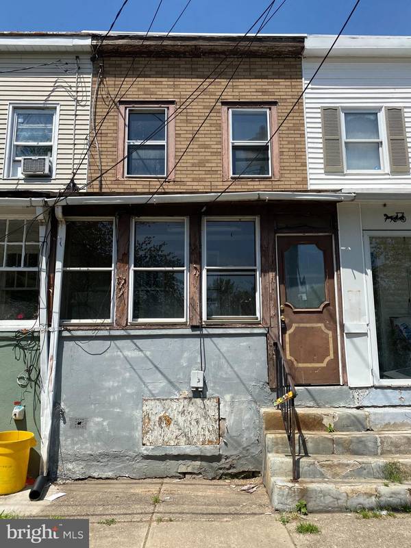 220 GIBBS AVE, Trenton, NJ 08611