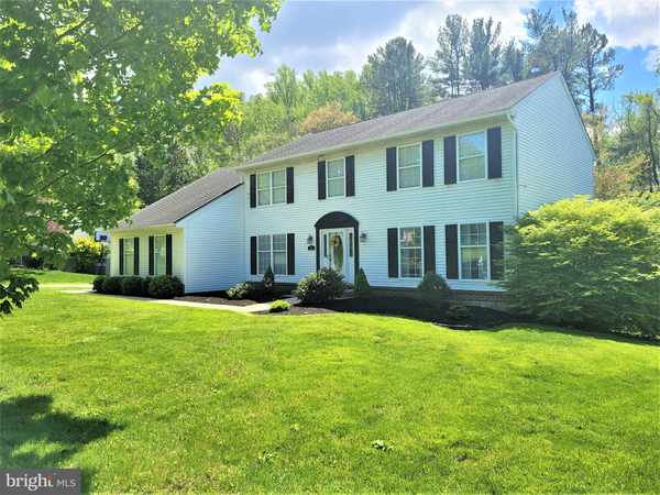 313 NICOLA LN, Hockessin, DE 19707