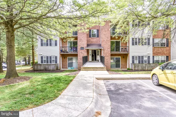 Gaithersburg, MD 20879,18316 STREAMSIDE DR #204