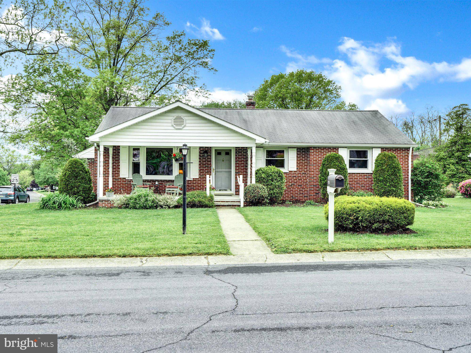 Lancaster, PA 17603,110 SHANNON DR