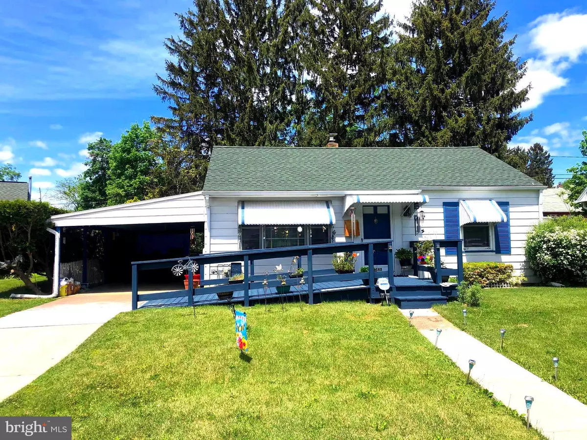 Harrisburg, PA 17103,2042 BRIGGS ST