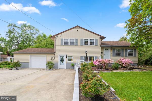 3 HAWTHORNE RD, Gibbsboro, NJ 08026