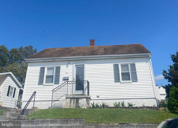 611 MAPLE ST, Waynesboro, PA 17268