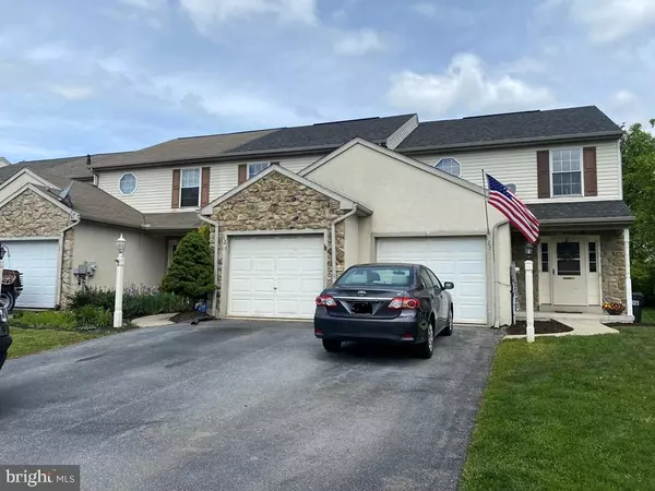 Lititz, PA 17543,121 MOORLAND CT