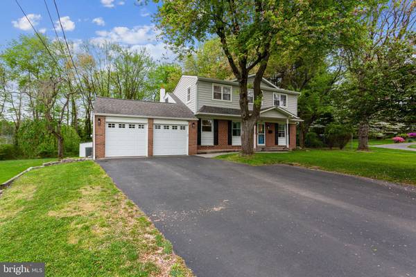 1000 E CUSHMORE RD, Southampton, PA 18966