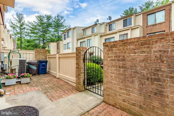 Gaithersburg, MD 20886,14 DOCENA CT