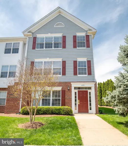 679 CONSTELLATION SQ SE #C, Leesburg, VA 20175